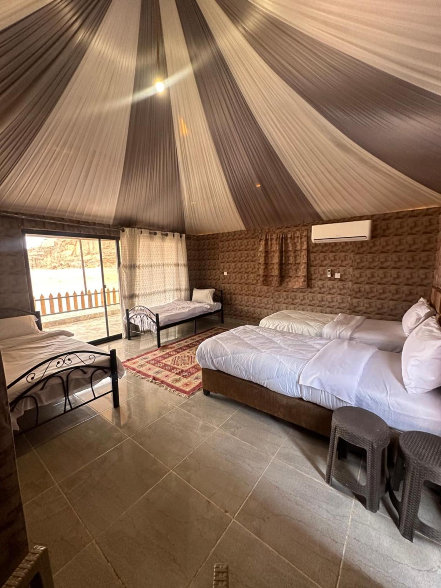 Fabulous Wadi Rum Bagian luar foto