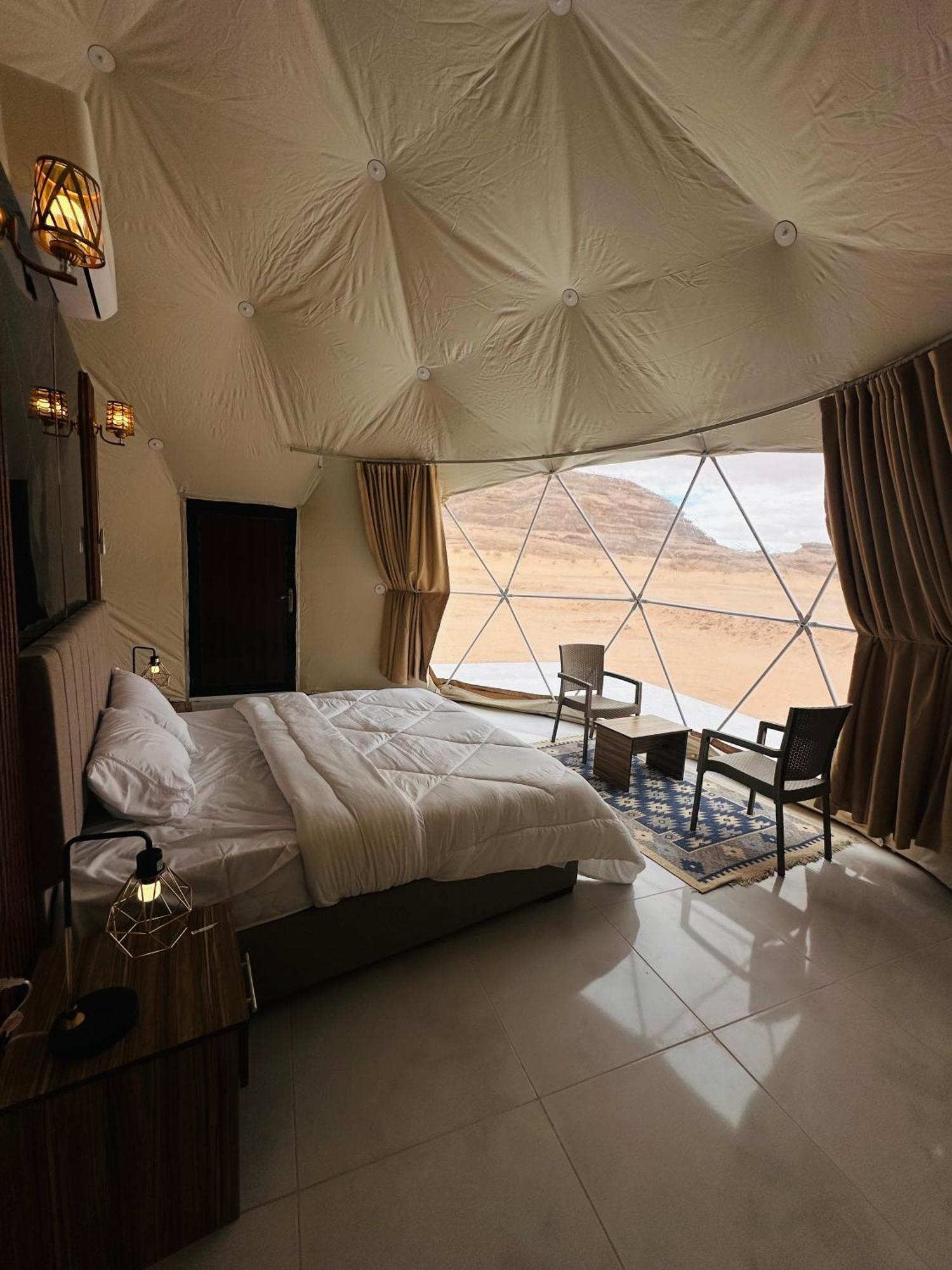 Fabulous Wadi Rum Bagian luar foto