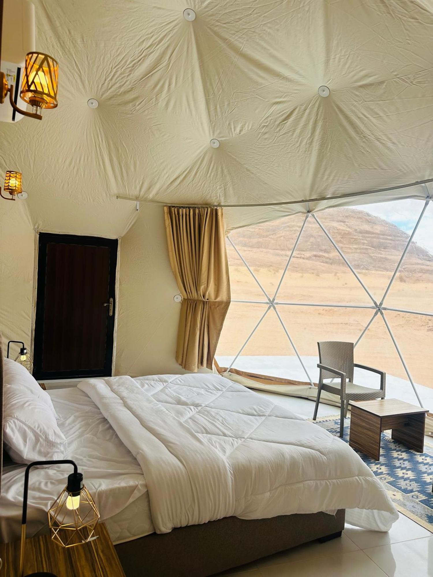 Fabulous Wadi Rum Bagian luar foto